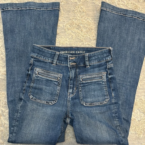 American eagle wide leg medium wash jeans - Picture 3 of 3